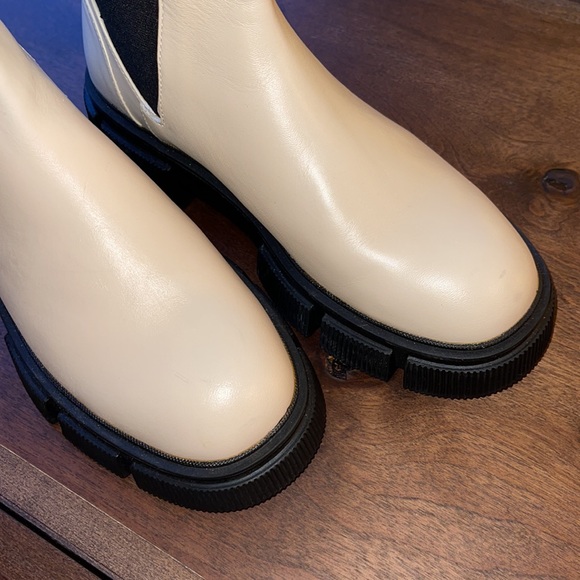 NWT Zara Off White Chelsea Leather Boot Sz 6.5/7 - Picture 12 of 16